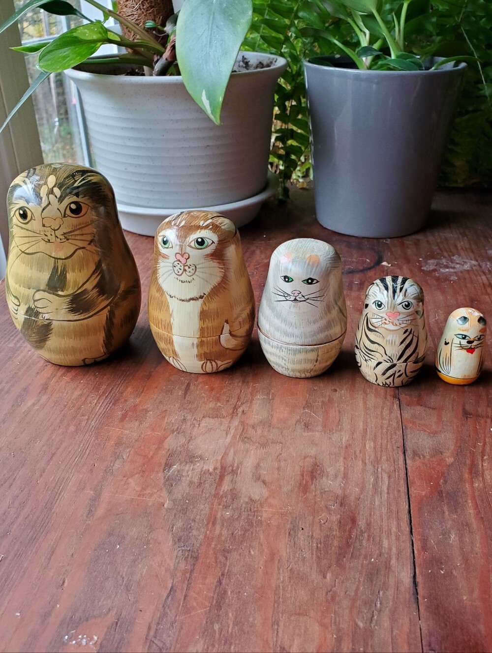 Vintage Hand Painted Wooden Cat Nesting Dolls Set of 5 Matryoshka Stacking Toy